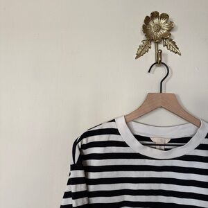 H&M Black and White Striped Crewneck Top